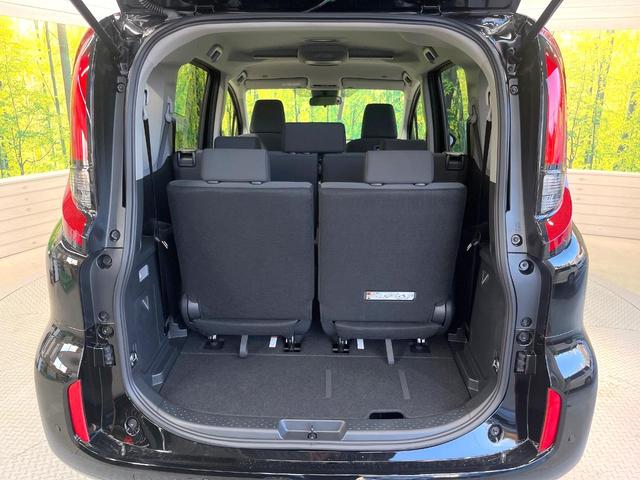 シエンタ ハイブリッドＧ　登録済未使用車　両側電動ドア　全周囲カメラ　衝突被害軽減システム　レーダークルーズ　コーナーセンサー　スマートキー　ＬＥＤヘッド　ビルトインＥＴＣ　オートハイビーム　車線逸脱警報　オートライト（46枚目）