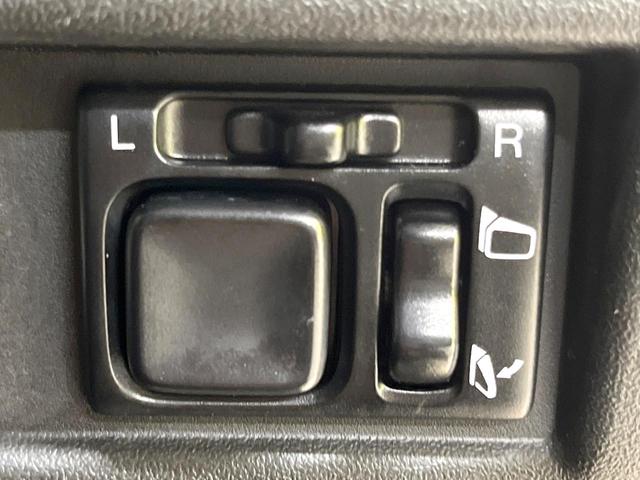 ジムニー XC ターボ 4WD MT車 衝突被害軽減システム 禁煙車 ドラレコ スマートキー LEDヘッド ETC クルコン 車線逸脱警報 オートライト オートエアコン 純正16インチアルミ CD フォクライト(44枚目)