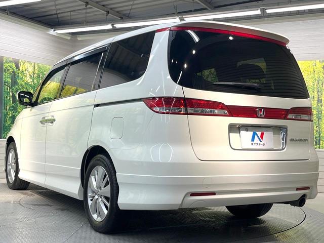 エリシオン ＧエアロＨＤＤナビスペシャルパッケージ　両側電動ドア　ＨＤＤナビ　バックカメラ　禁煙車　スマートキー　ＨＩＤヘッド　オートライト　オートエアコン　純正１７インチアルミ　リアエアコン　ＣＤ　ＤＶＤ再生　地デジ　プライバシーガラス（27枚目）