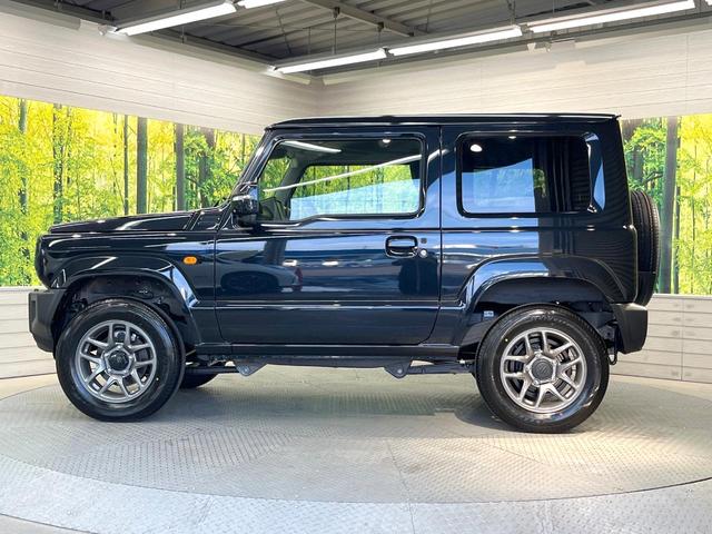 ジムニー XC 4WD ターボ 届出済未使用車 衝突被害軽減システム コーナーセンサー スマートキー LEDヘッド クルコン シートヒーター オートハイビーム オートライト オートエアコン 純正16インチアルミ(26枚目)