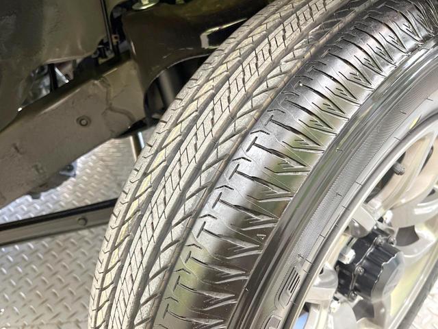 ジムニー XC 4WD ターボ 届出済未使用車 衝突被害軽減システム コーナーセンサー スマートキー LEDヘッド クルコン シートヒーター オートハイビーム オートライト オートエアコン 純正16インチアルミ(33枚目)