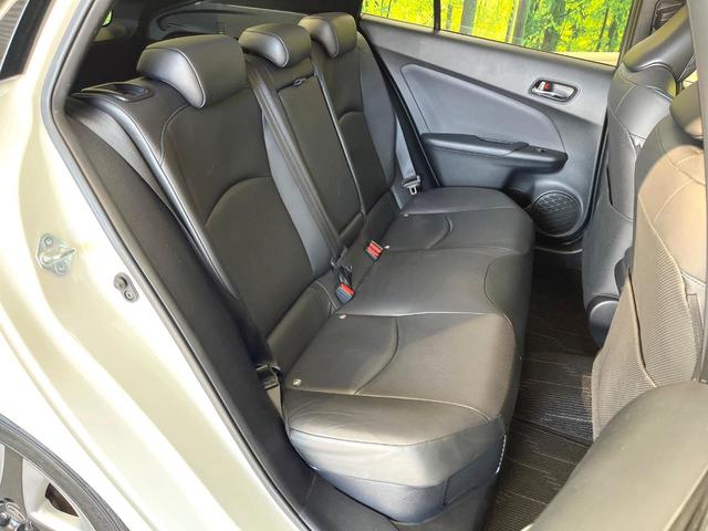 プリウス Aプレミアム ツーリングセレクション 純正SDナビ バックカメラ 衝突被害軽減システム レーダークルーズ レザーシート パワーシート コーナーセンサー スマートキー LEDヘッド ビルトインETC パークアシスト オートエアコン(9枚目)