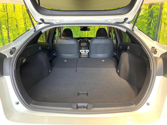 プリウス Aプレミアム ツーリングセレクション 純正SDナビ バックカメラ 衝突被害軽減システム レーダークルーズ レザーシート パワーシート コーナーセンサー スマートキー LEDヘッド ビルトインETC パークアシスト オートエアコン(10枚目)