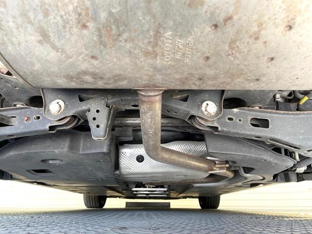 プリウス Aプレミアム ツーリングセレクション 純正SDナビ バックカメラ 衝突被害軽減システム レーダークルーズ レザーシート パワーシート コーナーセンサー スマートキー LEDヘッド ビルトインETC パークアシスト オートエアコン(19枚目)