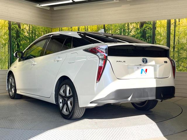 プリウス Aプレミアム ツーリングセレクション 純正SDナビ バックカメラ 衝突被害軽減システム レーダークルーズ レザーシート パワーシート コーナーセンサー スマートキー LEDヘッド ビルトインETC パークアシスト オートエアコン(25枚目)