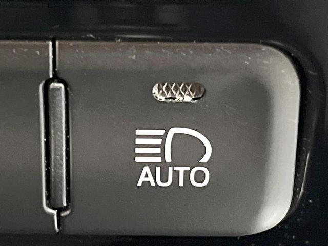 プリウス Aプレミアム ツーリングセレクション 純正SDナビ バックカメラ 衝突被害軽減システム レーダークルーズ レザーシート パワーシート コーナーセンサー スマートキー LEDヘッド ビルトインETC パークアシスト オートエアコン(39枚目)