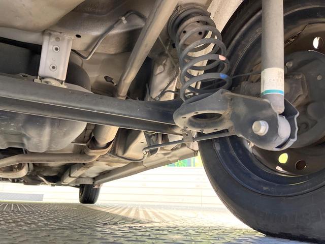 ミラココア ココアプラスＸ　禁煙車　スマートキー　オートエアコン　ＣＤ　アイドリングストップ　電動格納ミラー　衝突安全ボディー　盗難防止システム　ドアバイザー　ルーフレール　プライバシーガラス（20枚目）