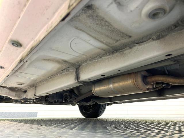 ミラココア ココアプラスＸ　禁煙車　スマートキー　オートエアコン　ＣＤ　アイドリングストップ　電動格納ミラー　衝突安全ボディー　盗難防止システム　ドアバイザー　ルーフレール　プライバシーガラス（22枚目）