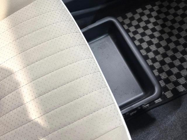 ミラココア ココアプラスＸ　禁煙車　スマートキー　オートエアコン　ＣＤ　アイドリングストップ　電動格納ミラー　衝突安全ボディー　盗難防止システム　ドアバイザー　ルーフレール　プライバシーガラス（54枚目）