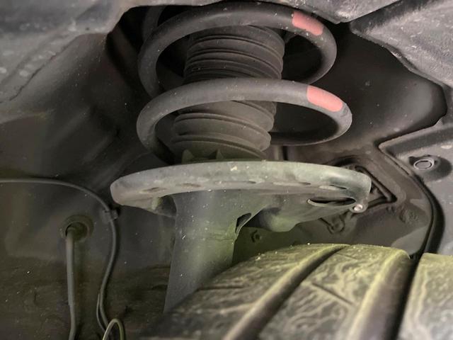 ハリアー プレミアム スタイルモーヴ 純正SDナビ バックカメラ 衝突軽減装置 禁煙車 電動リアゲート ハーフレザーシート シートヒーター ドラレコ コーナーセンサー スマートキー LEDヘッド ETC クルコン オートハイビーム(21枚目)