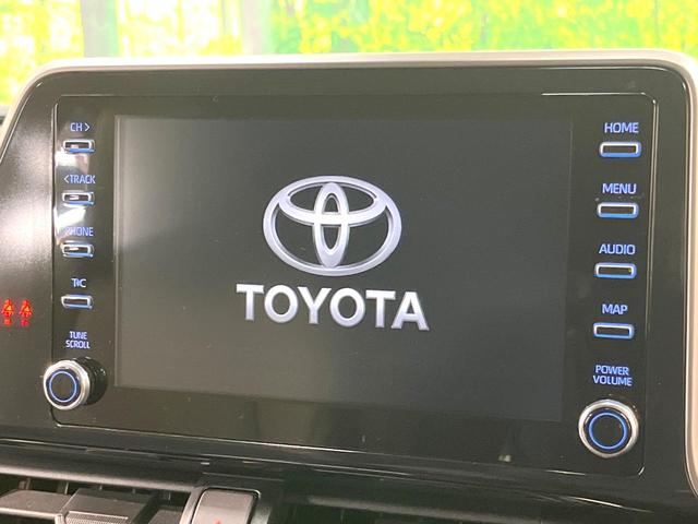 C-HR G 純正8型ディスプレイオーディオ バックカメラ 衝突軽減装置 レーダークルーズ 禁煙車 ハーフレザーシート シートヒーター ドラレコ スマートキー LEDヘッド ビルトインETC オートハイビーム(4枚目)