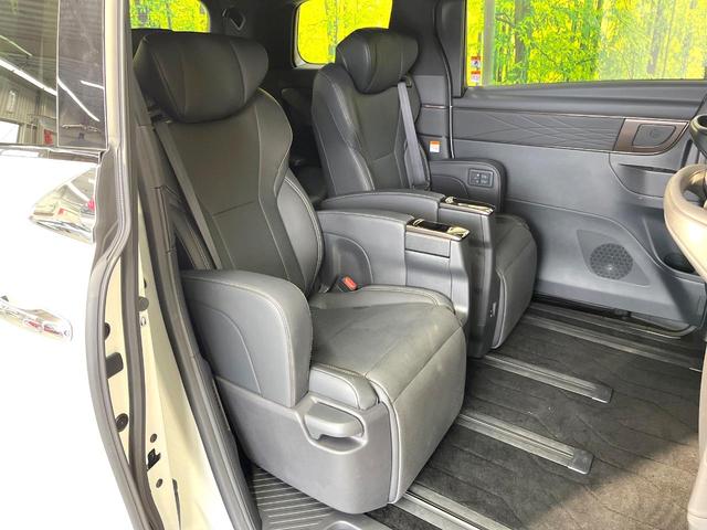 アルファード Z 純正14型DA 13.2型後席モニター 両側電動ドア 全周囲カメラ 衝突軽減装置 100V電源 レーダークルーズ 禁煙車 電動リアゲート レザーシート 前席シートエアコン リアシートエアコン(9枚目)