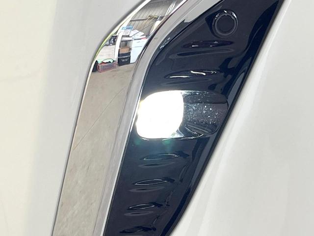アルファード Z 純正14型DA 13.2型後席モニター 両側電動ドア 全周囲カメラ 衝突軽減装置 100V電源 レーダークルーズ 禁煙車 電動リアゲート レザーシート 前席シートエアコン リアシートエアコン(31枚目)