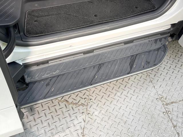 アルファード Z 純正14型DA 13.2型後席モニター 両側電動ドア 全周囲カメラ 衝突軽減装置 100V電源 レーダークルーズ 禁煙車 電動リアゲート レザーシート 前席シートエアコン リアシートエアコン(34枚目)