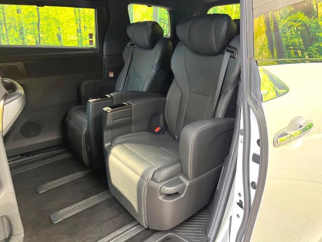 アルファード Z 純正14型DA 13.2型後席モニター 両側電動ドア 全周囲カメラ 衝突軽減装置 100V電源 レーダークルーズ 禁煙車 電動リアゲート レザーシート 前席シートエアコン リアシートエアコン(68枚目)