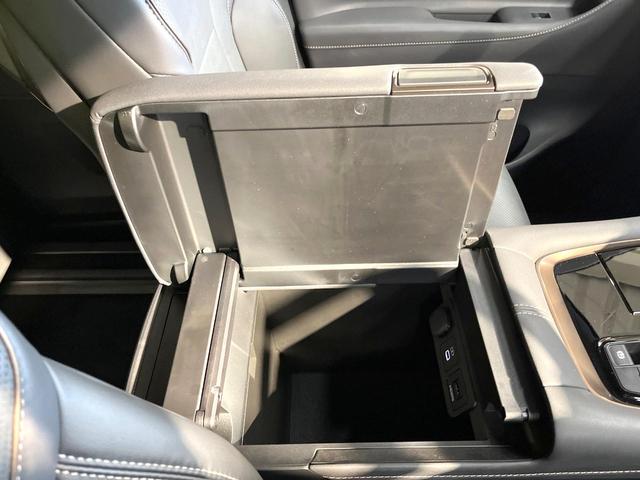 アルファード Z 純正14型DA 13.2型後席モニター 両側電動ドア 全周囲カメラ 衝突軽減装置 100V電源 レーダークルーズ 禁煙車 電動リアゲート レザーシート 前席シートエアコン リアシートエアコン(80枚目)