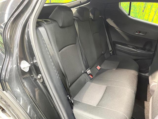 C-HR S 純正9型SDナビ バックカメラ 衝突被害軽減システム レーダークルーズ 禁煙車 スマートキー LEDヘッド ビルトインETC オートハイビーム 車線逸脱警報 オートライト デュアルエアコン(9枚目)