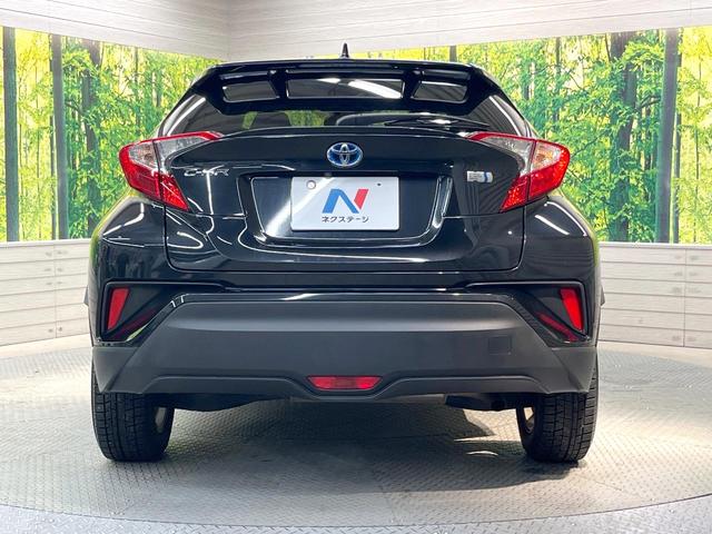 C-HR S 純正9型SDナビ バックカメラ 衝突被害軽減システム レーダークルーズ 禁煙車 スマートキー LEDヘッド ビルトインETC オートハイビーム 車線逸脱警報 オートライト デュアルエアコン(15枚目)