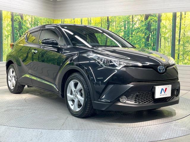 C-HR S 純正9型SDナビ バックカメラ 衝突被害軽減システム レーダークルーズ 禁煙車 スマートキー LEDヘッド ビルトインETC オートハイビーム 車線逸脱警報 オートライト デュアルエアコン(16枚目)