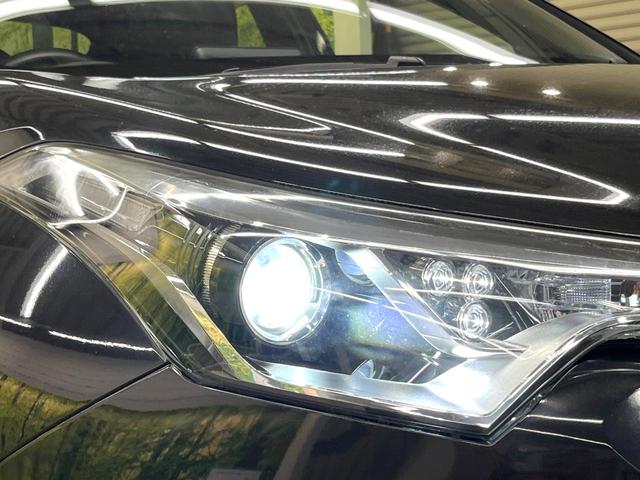 C-HR S 純正9型SDナビ バックカメラ 衝突被害軽減システム レーダークルーズ 禁煙車 スマートキー LEDヘッド ビルトインETC オートハイビーム 車線逸脱警報 オートライト デュアルエアコン(29枚目)