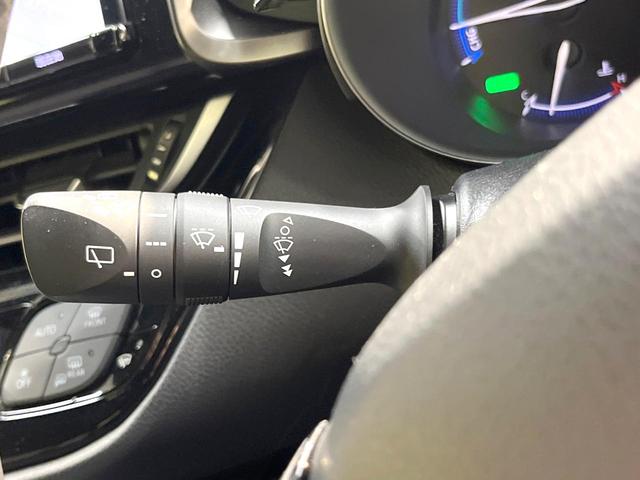 C-HR S 純正9型SDナビ バックカメラ 衝突被害軽減システム レーダークルーズ 禁煙車 スマートキー LEDヘッド ビルトインETC オートハイビーム 車線逸脱警報 オートライト デュアルエアコン(45枚目)