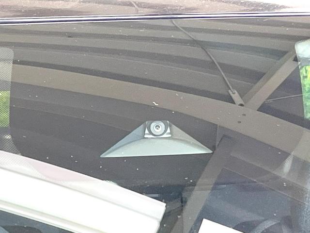 ノート Ｓ　全周囲カメラ　衝突被害軽減システム　禁煙車　コーナーセンサー　スマートキー　ＬＥＤヘッド　ビルトインＥＴＣ　オートハイビーム　車線逸脱警報　オートライト　オートエアコン　ＣＤ　ＬＥＤフォグ（4枚目）