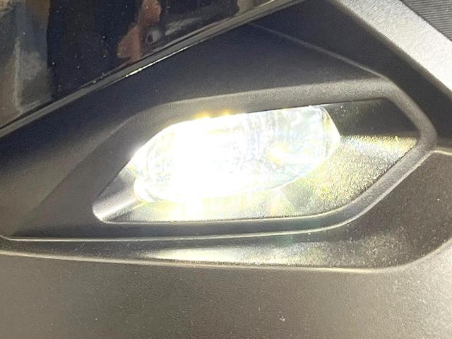 ノート Ｓ　全周囲カメラ　衝突被害軽減システム　禁煙車　コーナーセンサー　スマートキー　ＬＥＤヘッド　ビルトインＥＴＣ　オートハイビーム　車線逸脱警報　オートライト　オートエアコン　ＣＤ　ＬＥＤフォグ（29枚目）