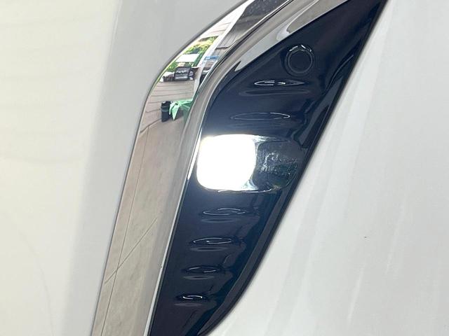 アルファード Z ガラスルーフ 両側電動ドア 後席モニター 全周囲カメラ 衝突被害軽減システム 100V電源 レーダークルーズ 禁煙車 電動リアゲート レザーシート ドラレコ コーナーセンサー スマートキー(33枚目)