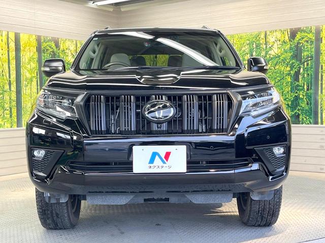 ランドクルーザープラド TX Lパッケージ マットブラックエディション 4WD サンルーフ 全周囲カメラ 衝突被害軽減システム レーダークルーズ 禁煙車 レザーシート 全席シートヒーター コーナーセンサー スマートキー LEDヘッド ETC2.0 オートハイビーム(15枚目)