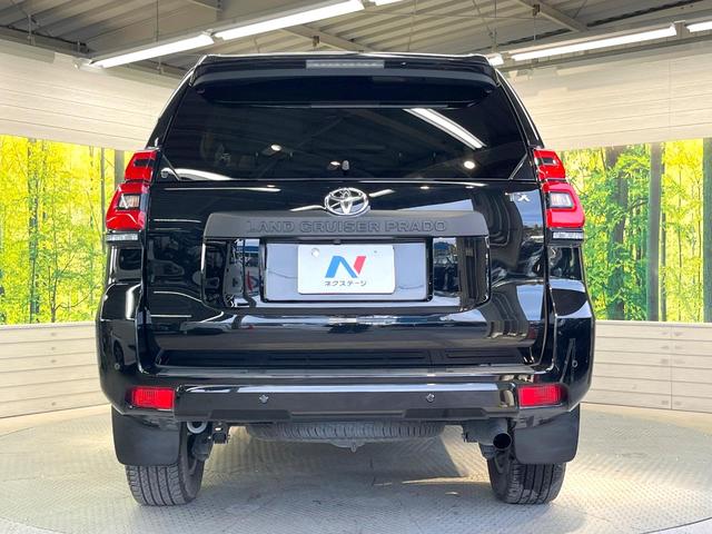 ランドクルーザープラド TX Lパッケージ マットブラックエディション 4WD サンルーフ 全周囲カメラ 衝突被害軽減システム レーダークルーズ 禁煙車 レザーシート 全席シートヒーター コーナーセンサー スマートキー LEDヘッド ETC2.0 オートハイビーム(16枚目)