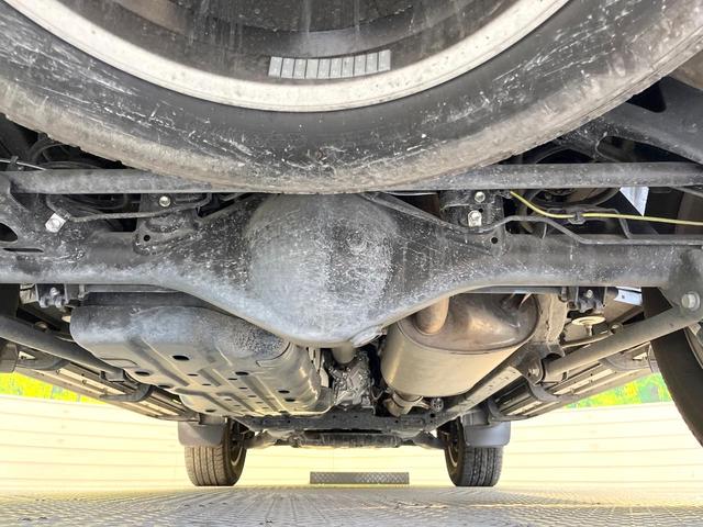 ランドクルーザープラド TX Lパッケージ マットブラックエディション 4WD サンルーフ 全周囲カメラ 衝突被害軽減システム レーダークルーズ 禁煙車 レザーシート 全席シートヒーター コーナーセンサー スマートキー LEDヘッド ETC2.0 オートハイビーム(20枚目)