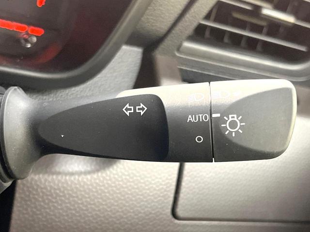 ルーミー X 電動スライドドア 純正SDナビ バックカメラ 衝突被害軽減システム 禁煙車 コーナーセンサー スマートキー ビルトインETC オートハイビーム 車線逸脱警報 オートライト Bluetooth CD(37枚目)