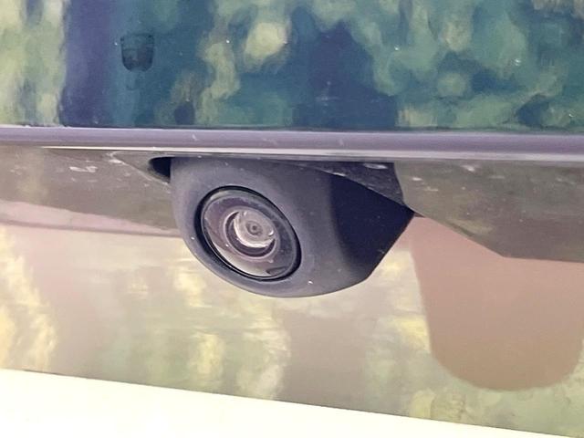 シエンタ ハイブリッドZ 両側電動ドア 全周囲カメラ 衝突被害軽減システム レーダークルーズ 禁煙車 ドラレコ コーナーセンサー スマートキー LEDヘッド ビルトインETC オートハイビーム 車線逸脱警報 オートライト(41枚目)