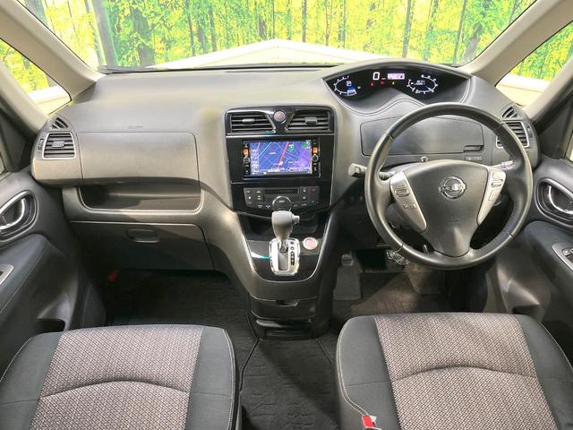 セレナ ハイウェイスター　Ｖセレ＋セーフティＩＩ　ＳＨＶ　両側電動ドア　純正ＳＤナビ　後席モニター　全周囲カメラ　衝突被害軽減システム　禁煙車　コーナーセンサー　スマートキー　ＬＥＤヘッド　ビルトインＥＴＣ　クルコン　オートハイビーム　車線逸脱警報（2枚目）