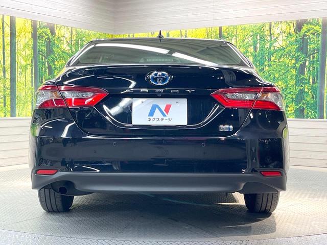 カムリ X バックカメラ 衝突被害軽減システム レーダークルーズ 禁煙車 コーナーセンサー スマートキー LEDヘッド ビルトインETC オートハイビーム 車線逸脱警報 オートライト デュアルエアコン(14枚目)