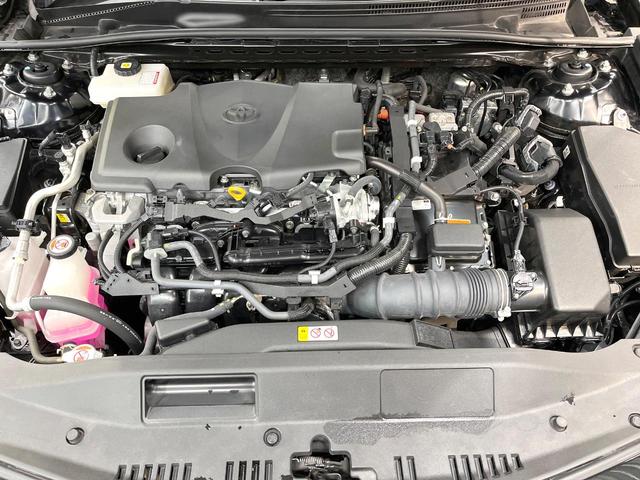 カムリ X バックカメラ 衝突被害軽減システム レーダークルーズ 禁煙車 コーナーセンサー スマートキー LEDヘッド ビルトインETC オートハイビーム 車線逸脱警報 オートライト デュアルエアコン(17枚目)