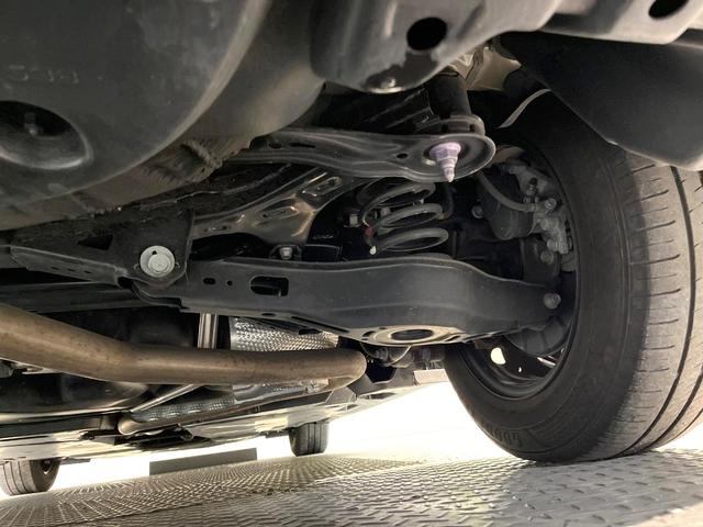 カムリ X バックカメラ 衝突被害軽減システム レーダークルーズ 禁煙車 コーナーセンサー スマートキー LEDヘッド ビルトインETC オートハイビーム 車線逸脱警報 オートライト デュアルエアコン(19枚目)