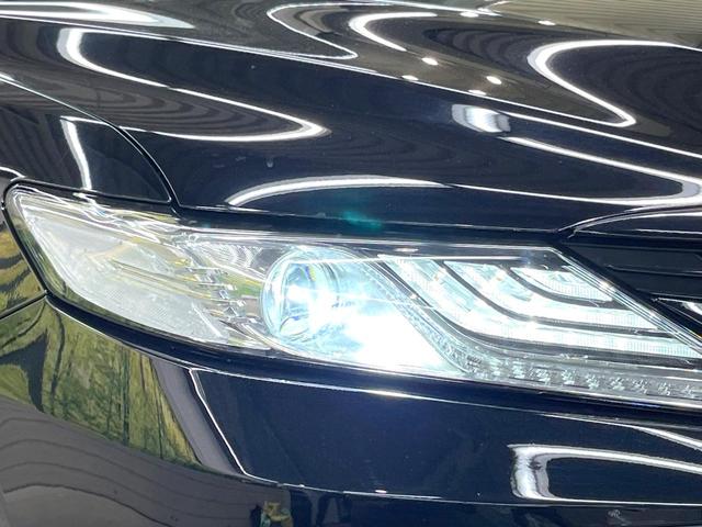 カムリ X バックカメラ 衝突被害軽減システム レーダークルーズ 禁煙車 コーナーセンサー スマートキー LEDヘッド ビルトインETC オートハイビーム 車線逸脱警報 オートライト デュアルエアコン(28枚目)