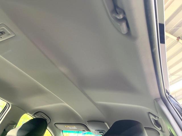 カムリ X バックカメラ 衝突被害軽減システム レーダークルーズ 禁煙車 コーナーセンサー スマートキー LEDヘッド ビルトインETC オートハイビーム 車線逸脱警報 オートライト デュアルエアコン(48枚目)