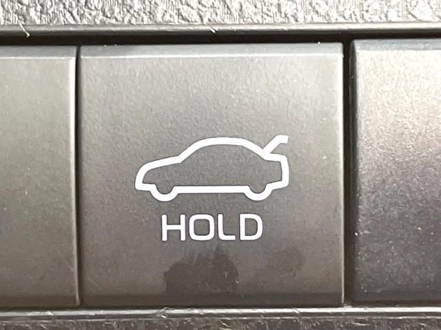 カムリ X バックカメラ 衝突被害軽減システム レーダークルーズ 禁煙車 コーナーセンサー スマートキー LEDヘッド ビルトインETC オートハイビーム 車線逸脱警報 オートライト デュアルエアコン(51枚目)