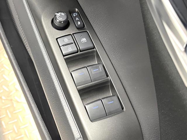 カムリ X バックカメラ 衝突被害軽減システム レーダークルーズ 禁煙車 コーナーセンサー スマートキー LEDヘッド ビルトインETC オートハイビーム 車線逸脱警報 オートライト デュアルエアコン(64枚目)