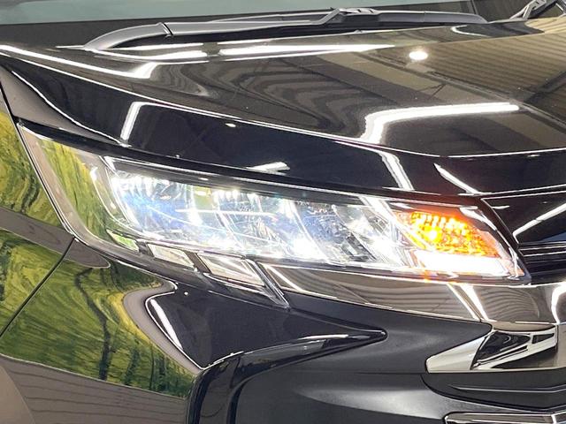 ノア ハイブリッドＳ－Ｚ　両側電動ドア　バックカメラ　衝突被害軽減システム　レーダークルーズ　禁煙車　コーナーセンサー　スマートキー　ＬＥＤヘッド　ＥＴＣ２．０　オートハイビーム　車線逸脱警報　オートライト　デュアルエアコン（29枚目）