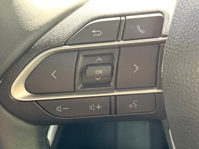 ノア ハイブリッドＳ－Ｚ　両側電動ドア　バックカメラ　衝突被害軽減システム　レーダークルーズ　禁煙車　コーナーセンサー　スマートキー　ＬＥＤヘッド　ＥＴＣ２．０　オートハイビーム　車線逸脱警報　オートライト　デュアルエアコン（48枚目）