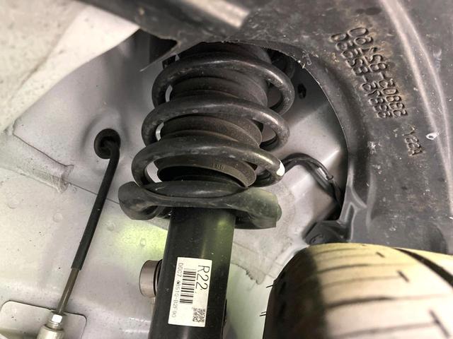 シフォン カスタムＲＳ　ターボ　両側電動ドア　純正ＳＤナビ　バックカメラ　衝突軽減装置　禁煙車　ハーフレザーシート　シートヒーター　ドラレコ　コーナーセンサー　スマートキー　ＬＥＤヘッド　ＥＴＣ２．０　オートハイビーム（21枚目）