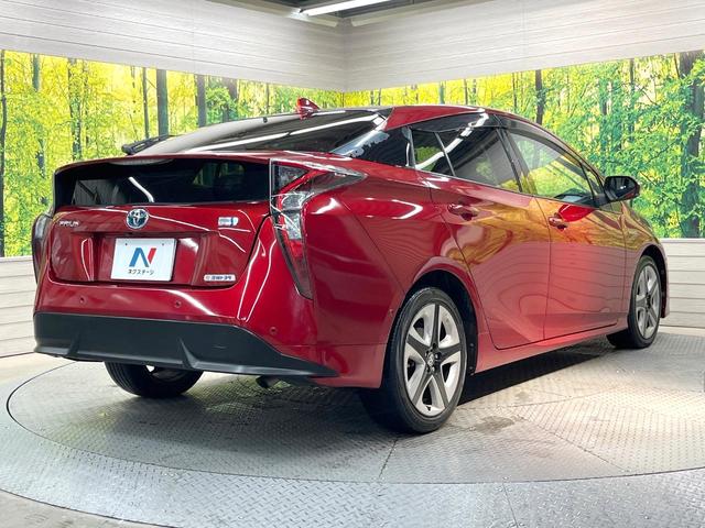 プリウス Aツーリングセレクション 純正9型SDナビ バックカメラ 衝突軽減装置 レーダークルーズ コーナーセンサー スマートキー LEDヘッド ビルトインETC オートハイビーム 車線逸脱警報 オートライト 純正17インチアルミ(17枚目)