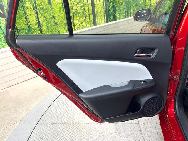 プリウス Aツーリングセレクション 純正9型SDナビ バックカメラ 衝突軽減装置 レーダークルーズ コーナーセンサー スマートキー LEDヘッド ビルトインETC オートハイビーム 車線逸脱警報 オートライト 純正17インチアルミ(67枚目)