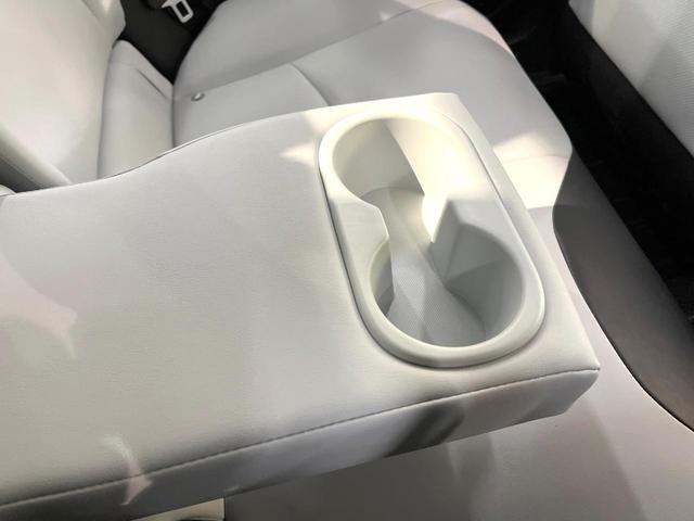 プリウス Aツーリングセレクション 純正9型SDナビ バックカメラ 衝突軽減装置 レーダークルーズ コーナーセンサー スマートキー LEDヘッド ビルトインETC オートハイビーム 車線逸脱警報 オートライト 純正17インチアルミ(70枚目)