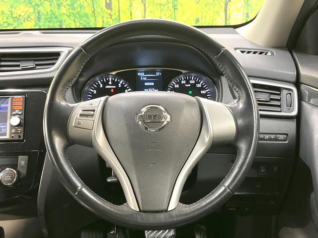 エクストレイル ２０Ｘ　ハイブリッド　エマージェンシーブレーキＰ　４ＷＤ　純正ＳＤナビ　バックカメラ　防水シート　禁煙車　ＬＥＤヘッド　ＥＴＣ　スマートキー＆プッシュスタート　オートライト　デュアルエアコン　ＣＤ　フルセグ　電動格納ミラー　横滑り防止装置（11枚目）