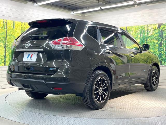 エクストレイル ２０Ｘ　ハイブリッド　エマージェンシーブレーキＰ　４ＷＤ　純正ＳＤナビ　バックカメラ　防水シート　禁煙車　ＬＥＤヘッド　ＥＴＣ　スマートキー＆プッシュスタート　オートライト　デュアルエアコン　ＣＤ　フルセグ　電動格納ミラー　横滑り防止装置（17枚目）