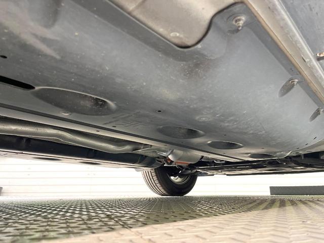 エクストレイル ２０Ｘ　ハイブリッド　エマージェンシーブレーキＰ　４ＷＤ　純正ＳＤナビ　バックカメラ　防水シート　禁煙車　ＬＥＤヘッド　ＥＴＣ　スマートキー＆プッシュスタート　オートライト　デュアルエアコン　ＣＤ　フルセグ　電動格納ミラー　横滑り防止装置（22枚目）